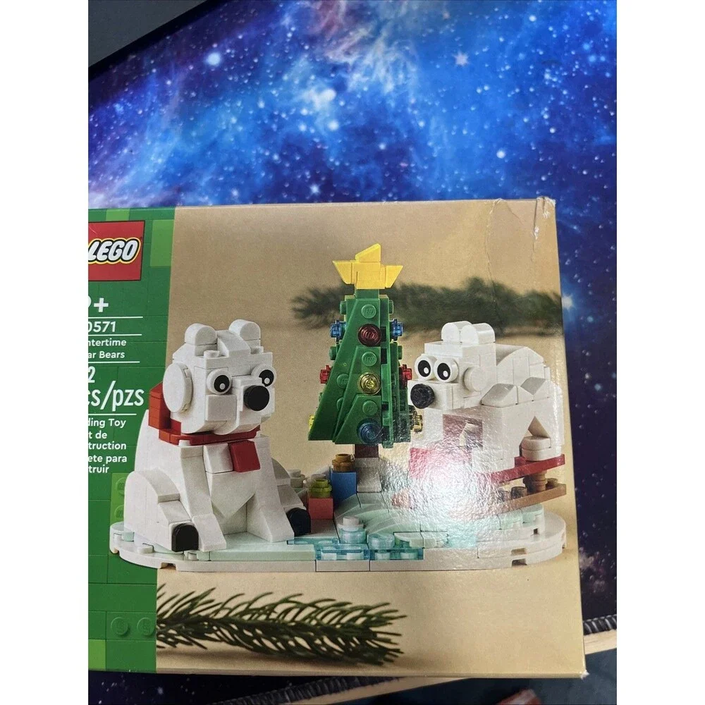 LEGO Wintertime Polar Bears 40571 christmas gift toy box tree holiday seasonal